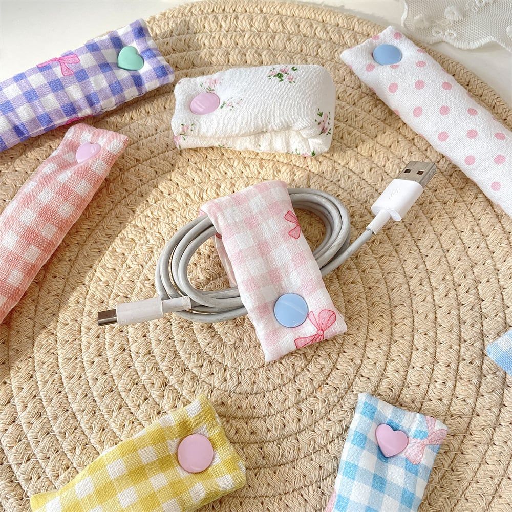  Kẹp Dây Sạc Kawaii 