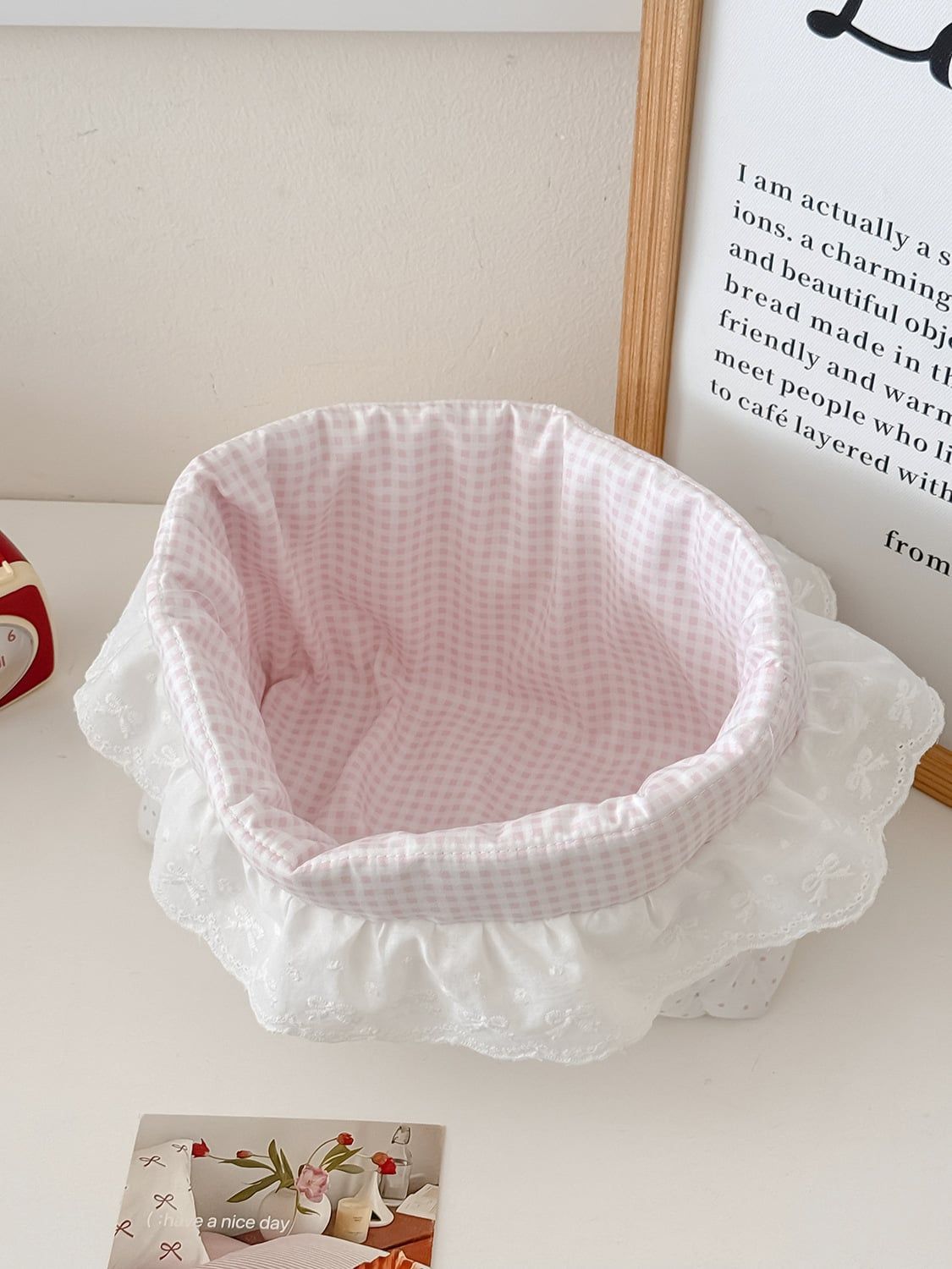  Giỏ Vải Ren Caro Hồng 