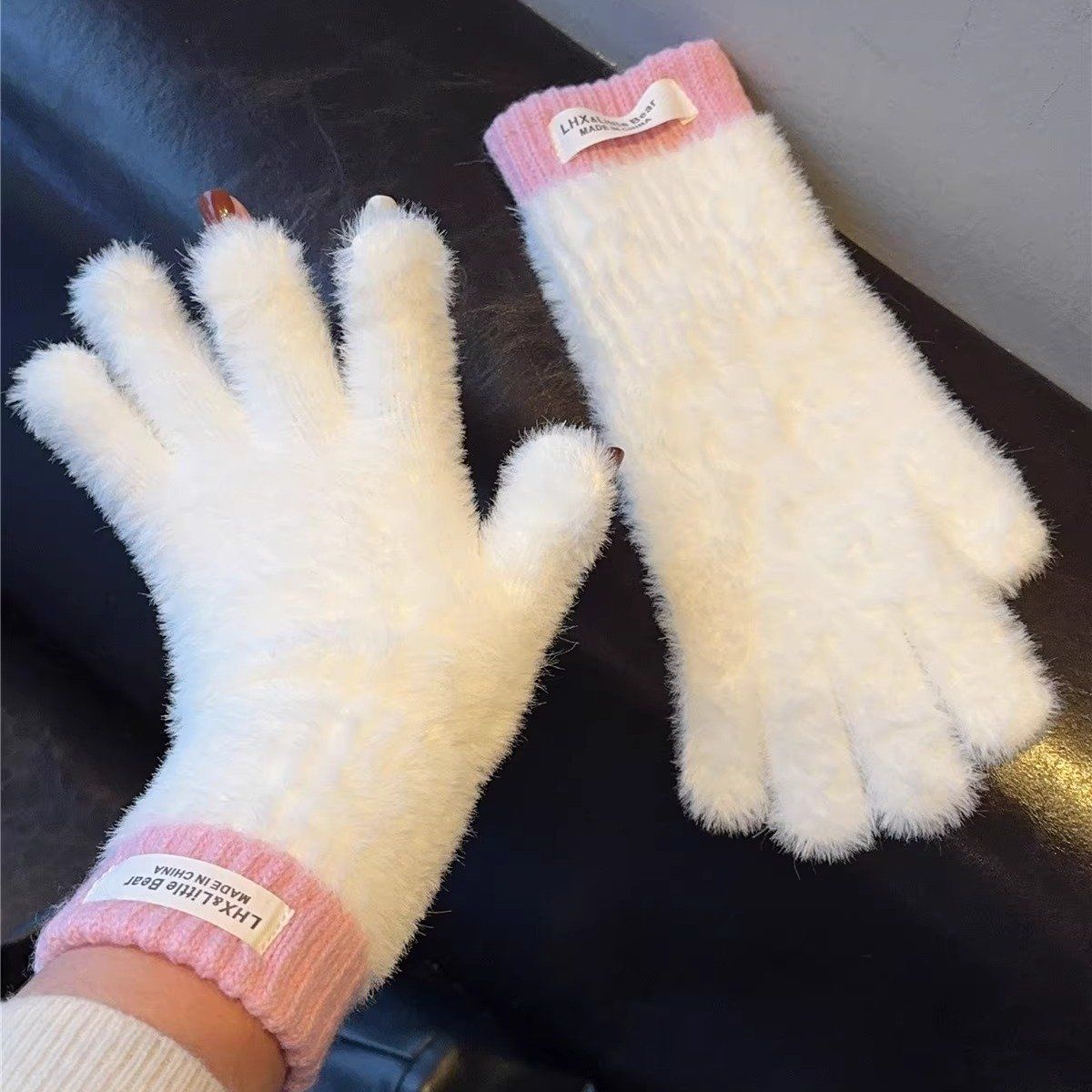  Găng Tay Lông Thỏ 