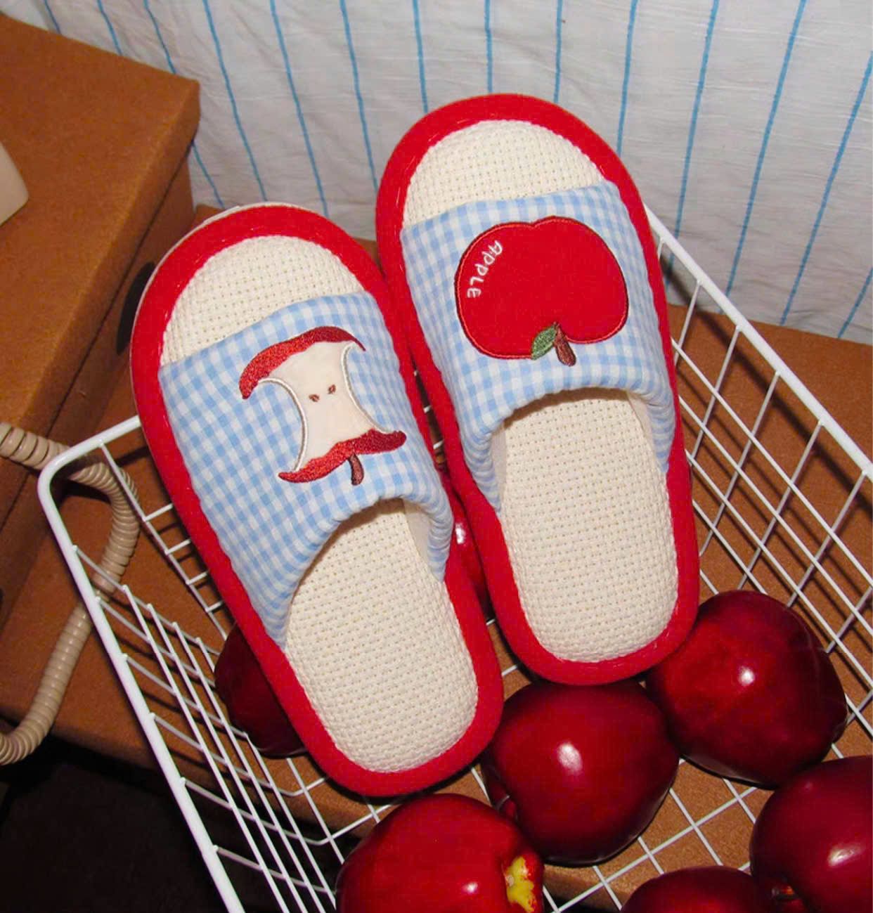  Dép Đi Trong Nhà Quả Táo 