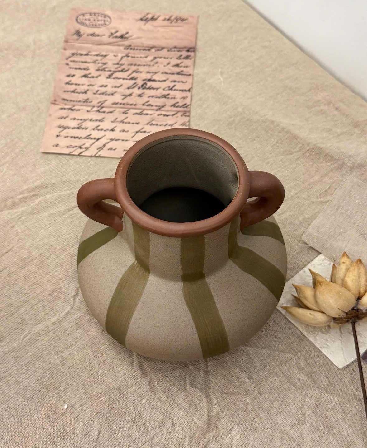  Bình Gốm Vintage Sọc Nâu 