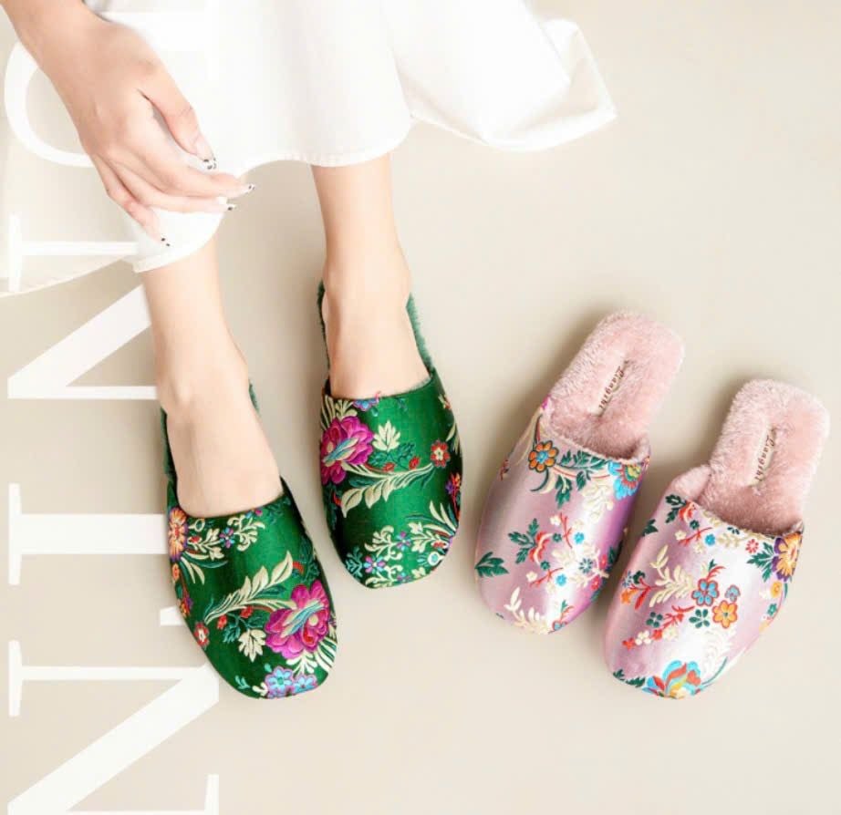  Dép Lụa Gấm Thêu Cozy 