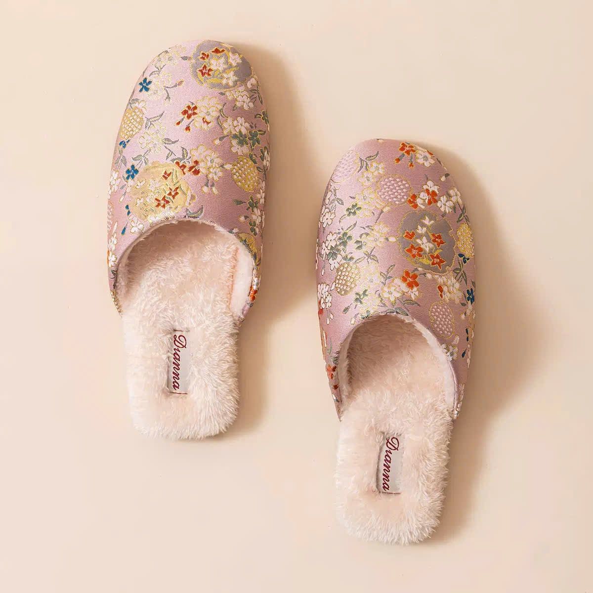  Dép Gấm Thêu Mây Hoa 