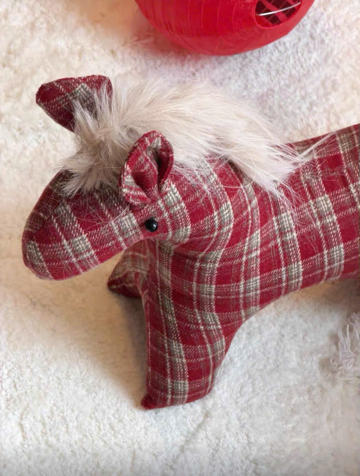  (Order) Ngựa Nhỏ Hồng Phúc 