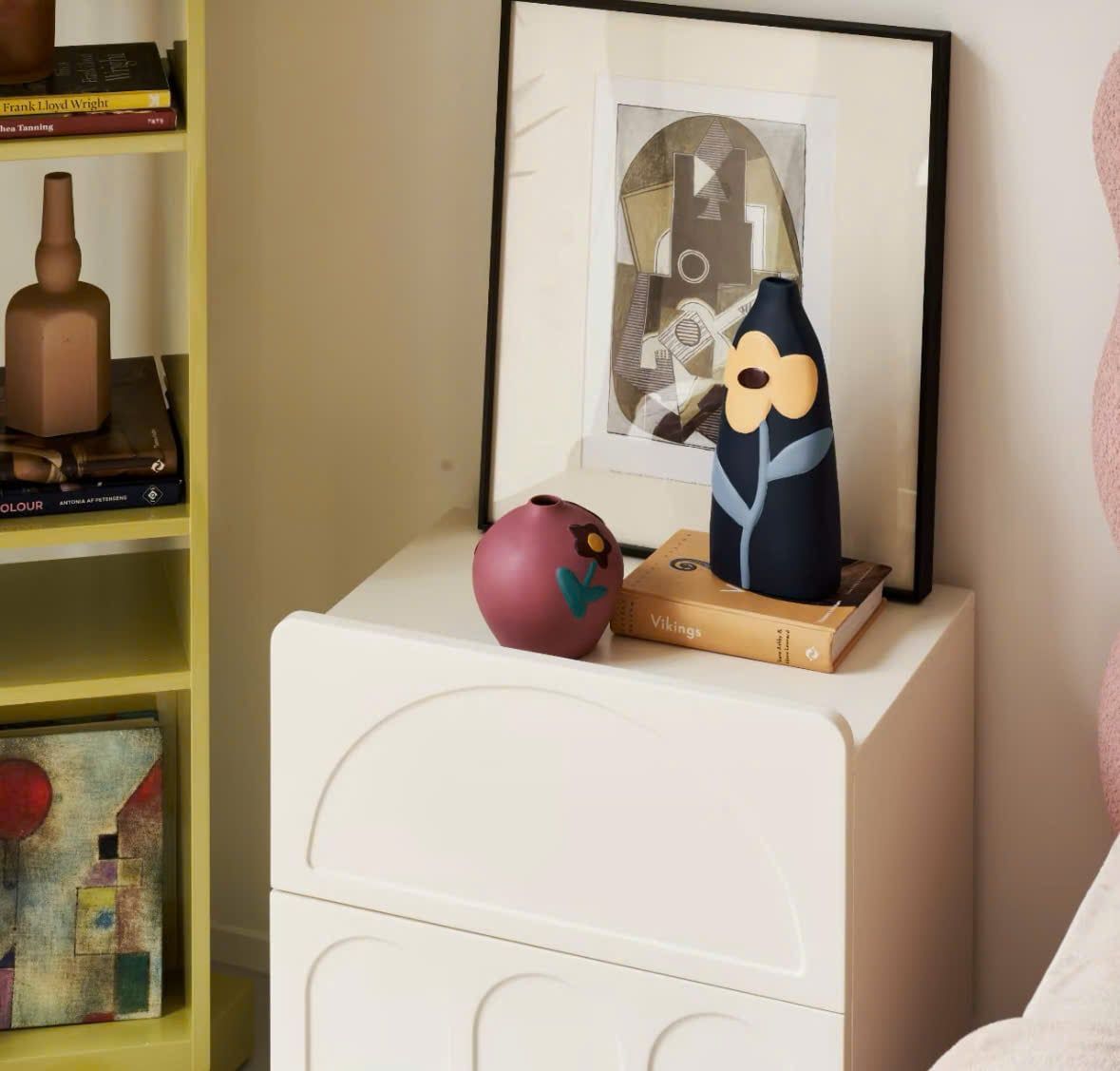  Bình Hoa Gốm Vẽ Tay Hoa Vàng 