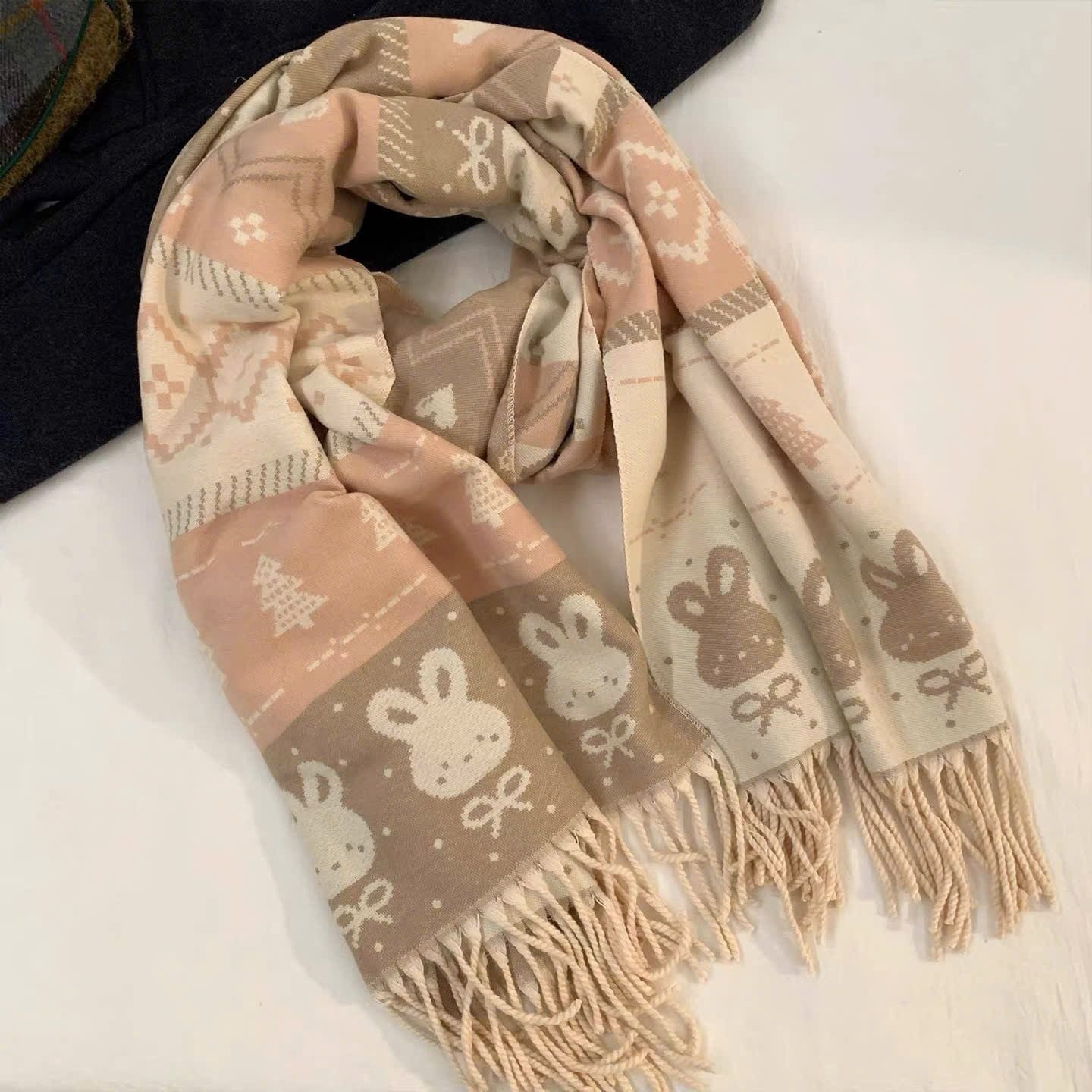  Khăn Quàng Cổ Bunny Winter 