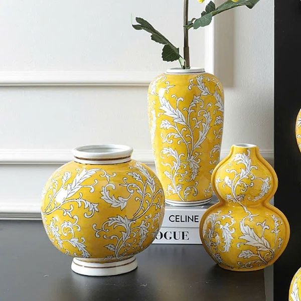  Bình Hoa Gốm Men Lam Trắng 