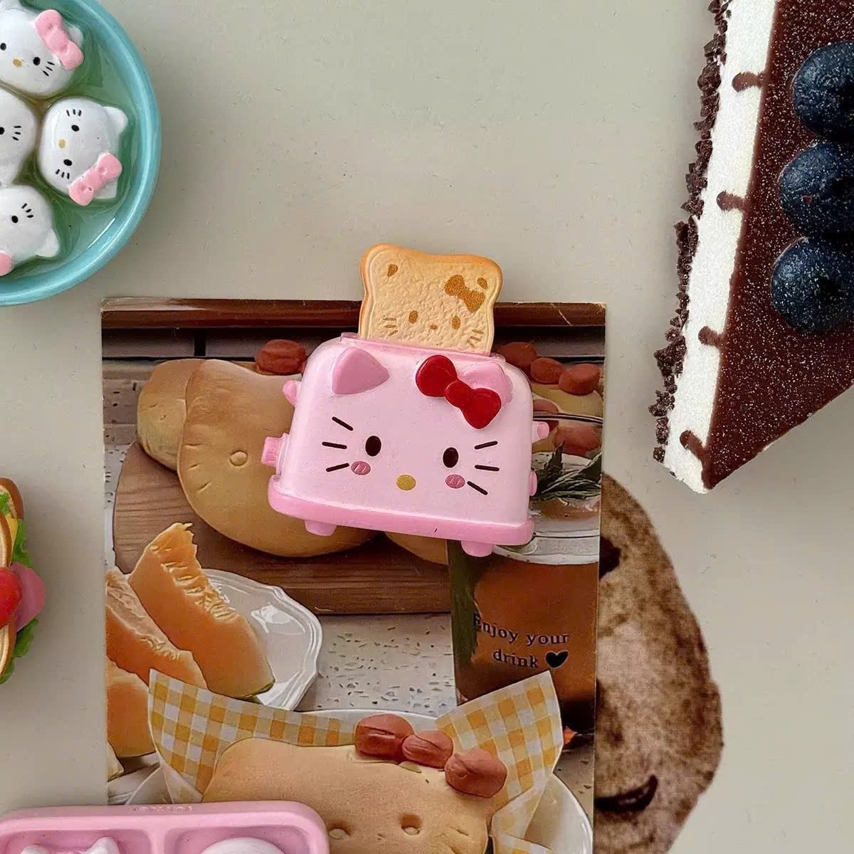  Dán Tủ Lạnh Kitty Snack 