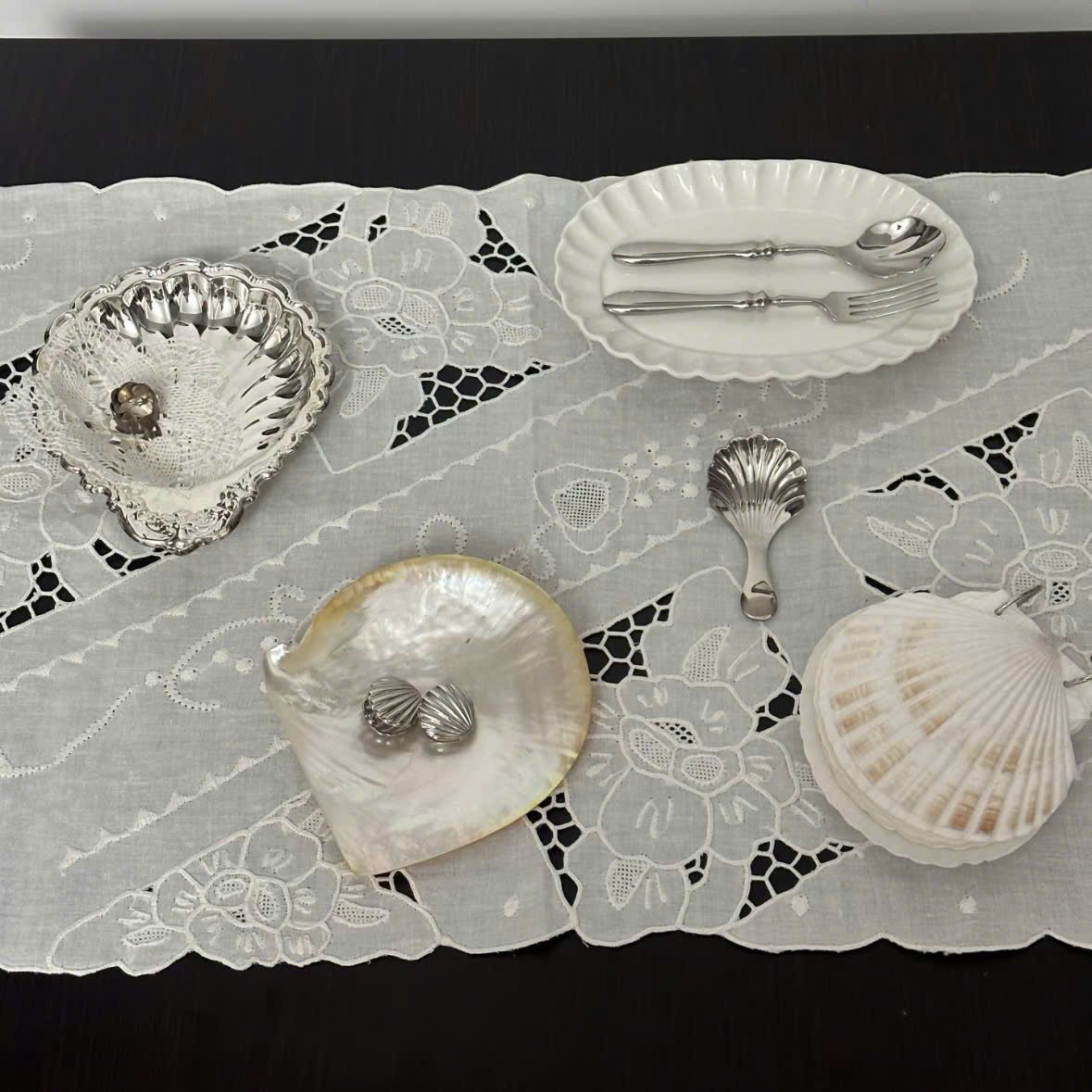  Thìa Vỏ Sò Ánh Bạc 