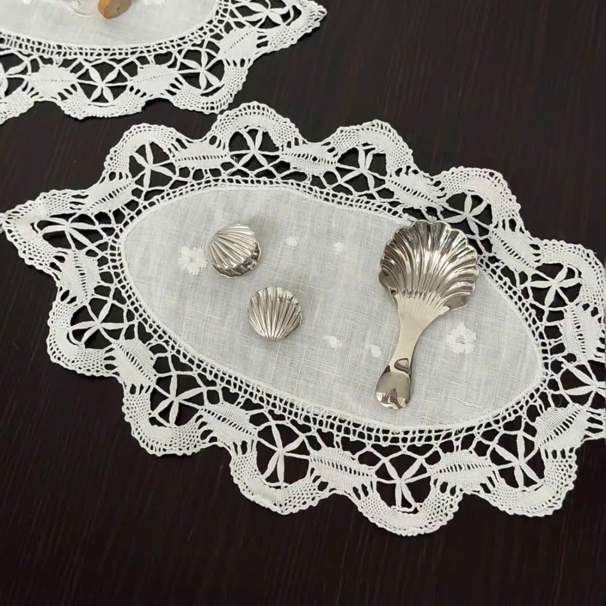  Thìa Vỏ Sò Ánh Bạc 