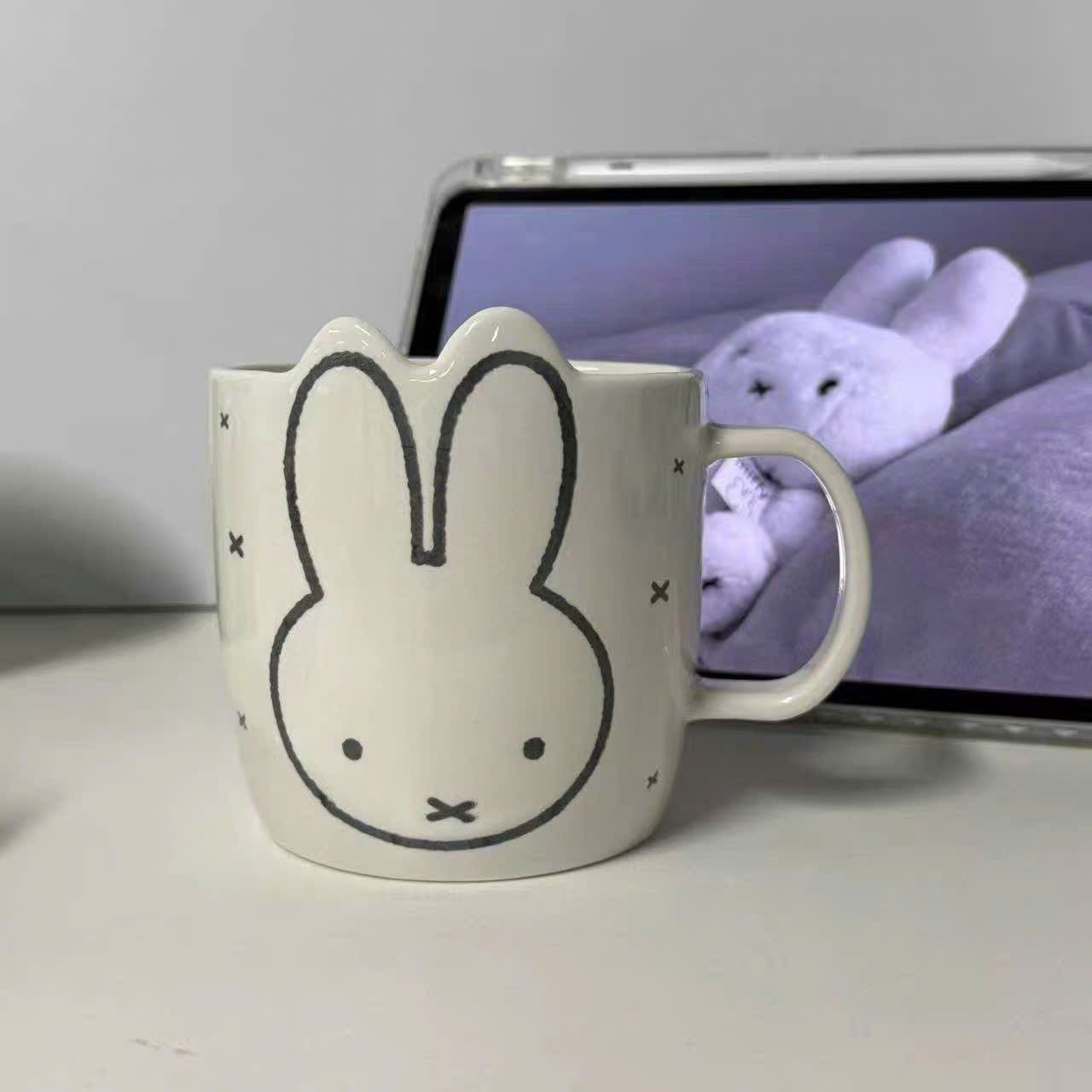  Cốc Sứ Thỏ Miffy Tai Dài 