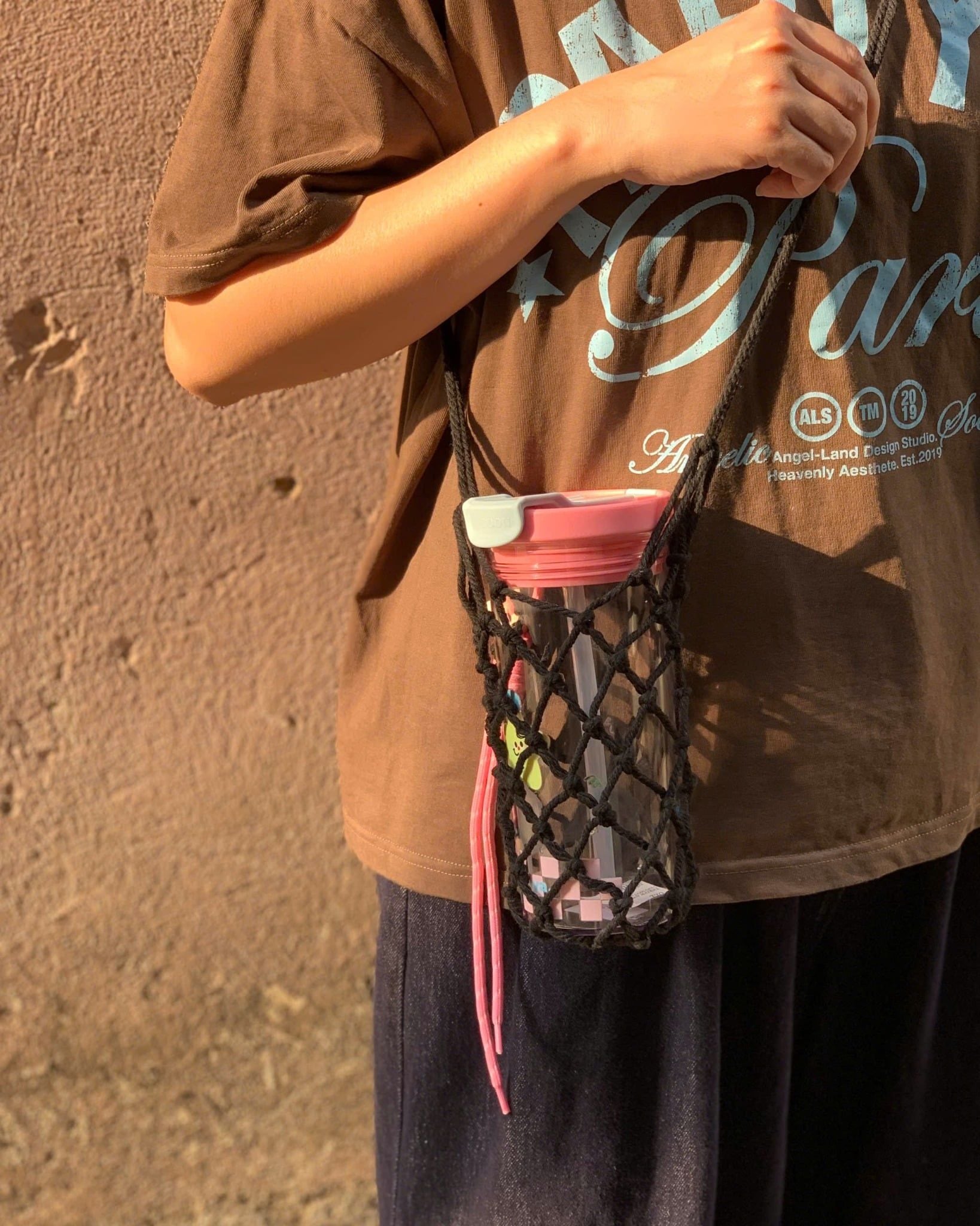  Quai Treo Cốc Đeo Chéo 