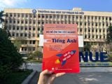 Bộ đề ôn thi tốt nghiệp trung học phổ thông môn Tiếng Anh