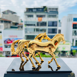 Tượng Song Mã Tự Do Mạ Vàng