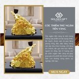 Tượng Cóc ngậm tiền mạ vàng