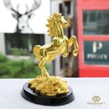 Tượng Ngựa đúc bằng đồng mạ vàng