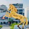Tượng Ngựa Vàng Chiến Thắng