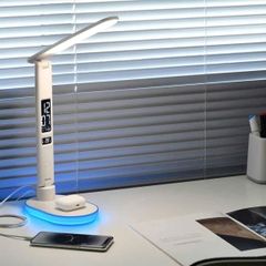 Đèn bàn chống cận WILIT UL-U20 tích hợp sạc không dây