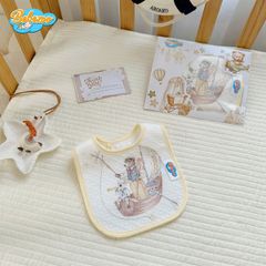 Yếm chống thấm cotton organic họa tiết cổ tích Bebezoo