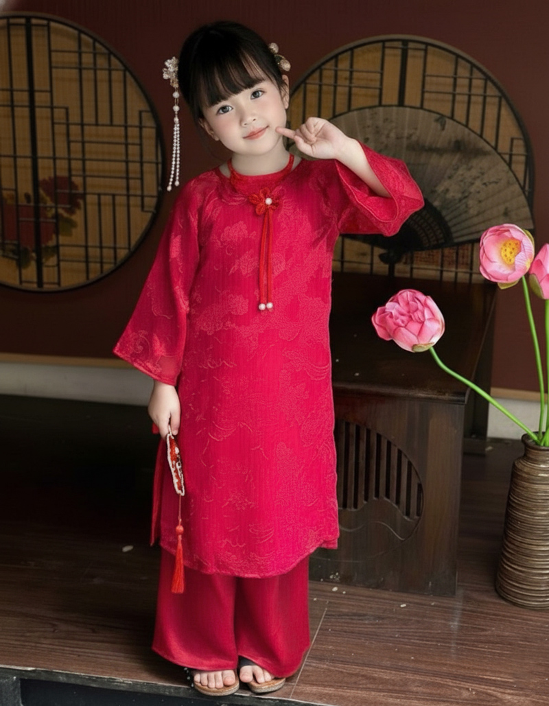 Bộ áo dài bé gái cổ yếm