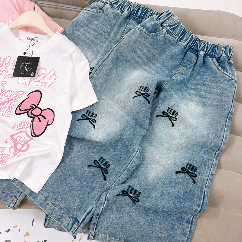 Bộ jean dài bé gái Kitty Q24