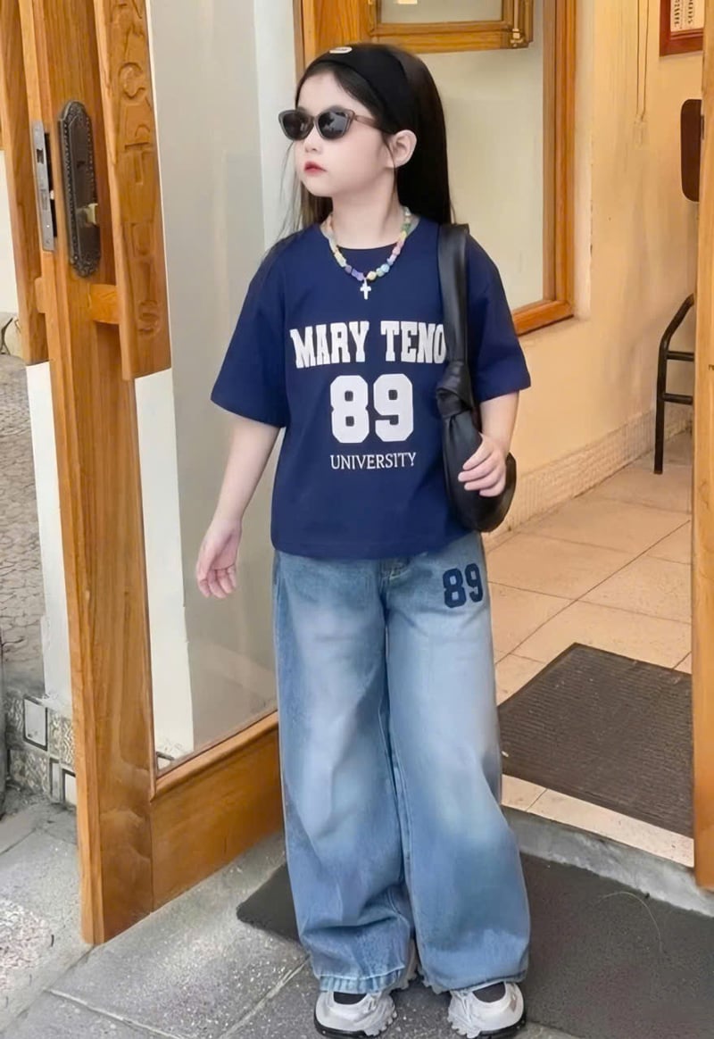 Bộ jean dài bé gái Mary 89