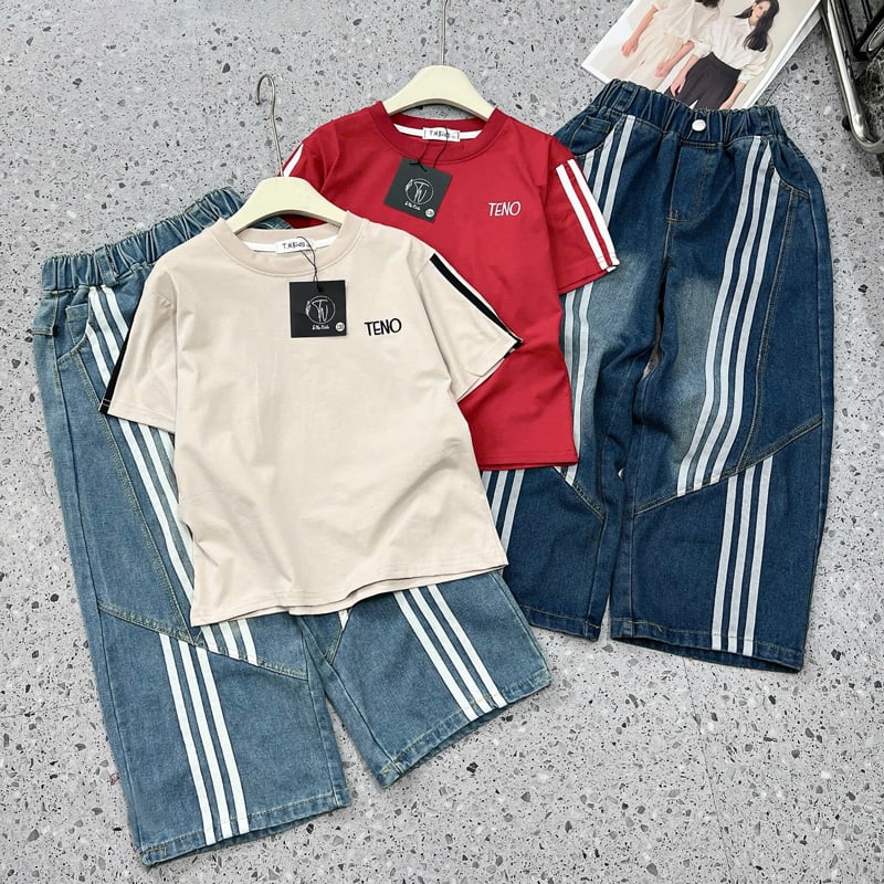 Bộ jean dài bé gái phối sọc