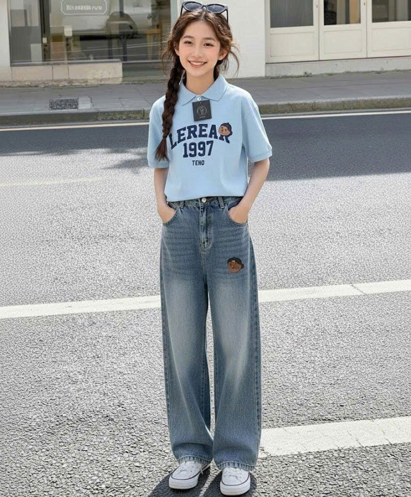 Bộ jean dài bé gái cổ trụ Lerear