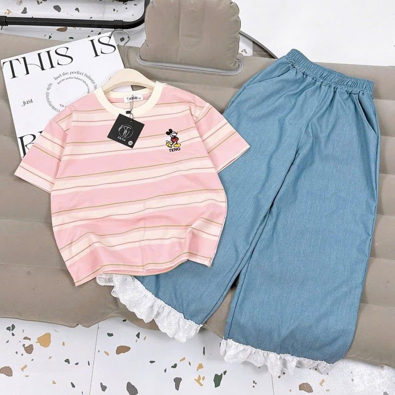 Bộ jean dài sọc bé gái bèo lai