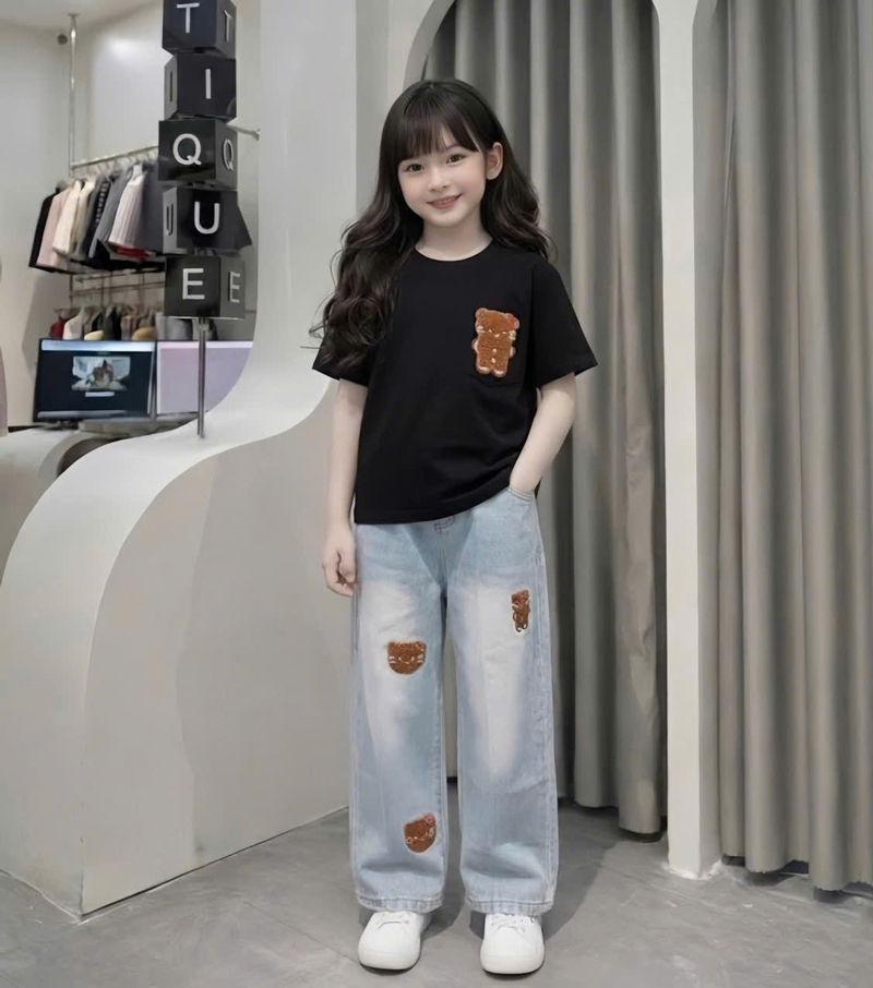 Bộ jean dài bé gái hình mèo