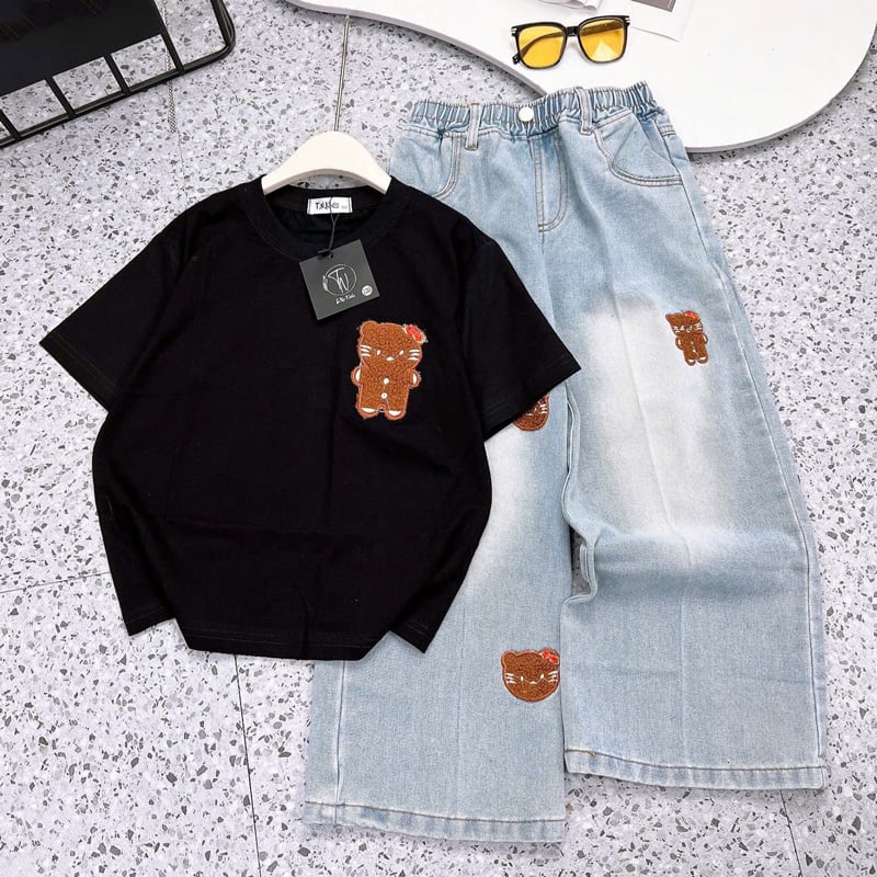 Bộ jean dài bé gái hình mèo