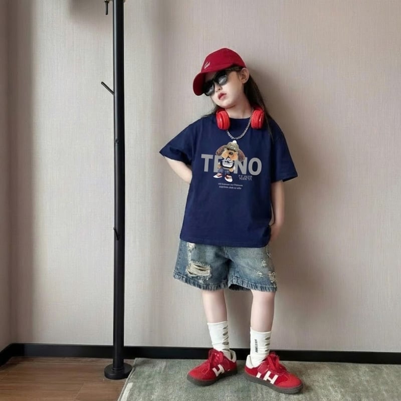 Bộ short jean bé gái hình chó pháp