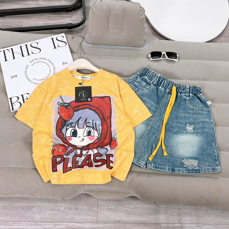 Bộ short jean bé gái dâu
