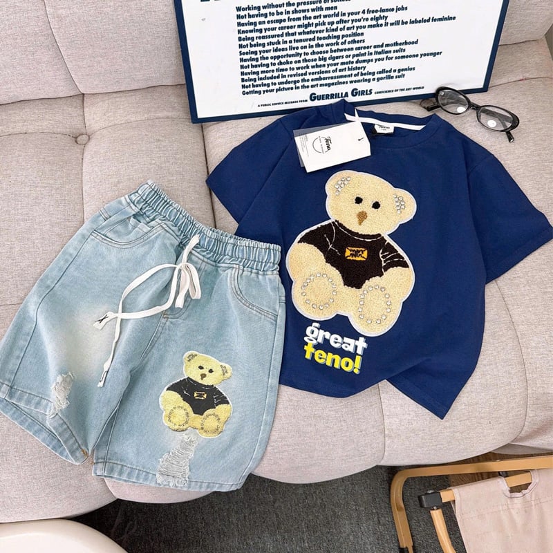 Bộ short jean bé gái gấu xù đá