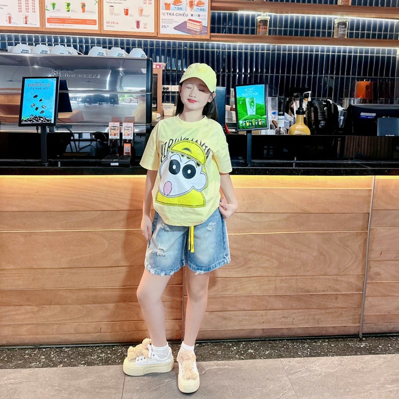 Bộ short jean bé gái loang Shin