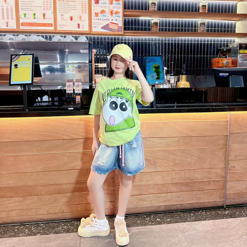 Bộ short jean bé gái loang Shin