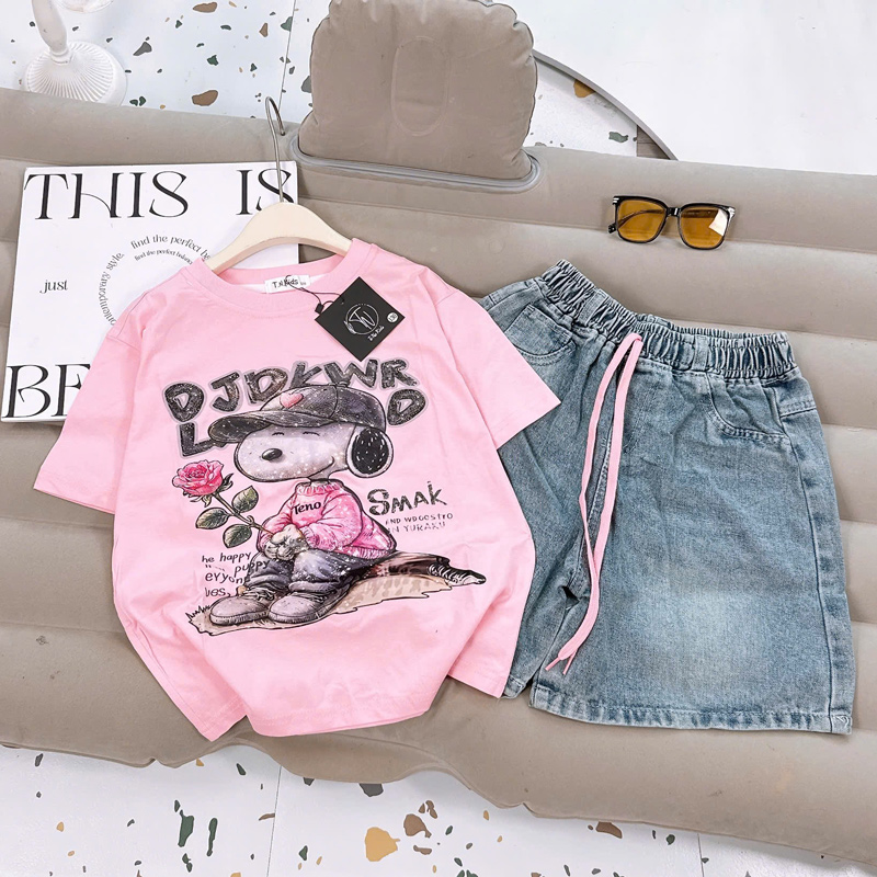 Bộ short jean bé gái snoppy hoa