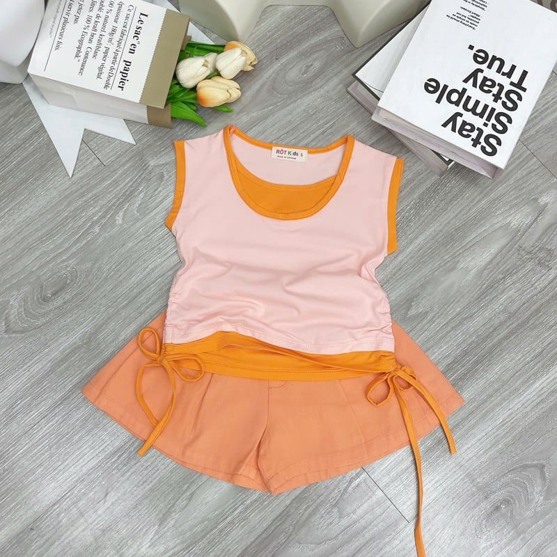 Bộ váy kaki bé gái cột dây