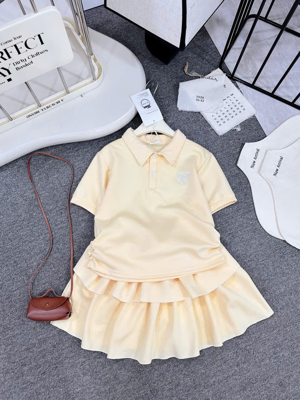 Bộ váy tầng bé gái cổ POLO