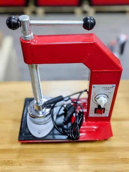  Bàn vá lốp xe con và xe du lịch KC-24 