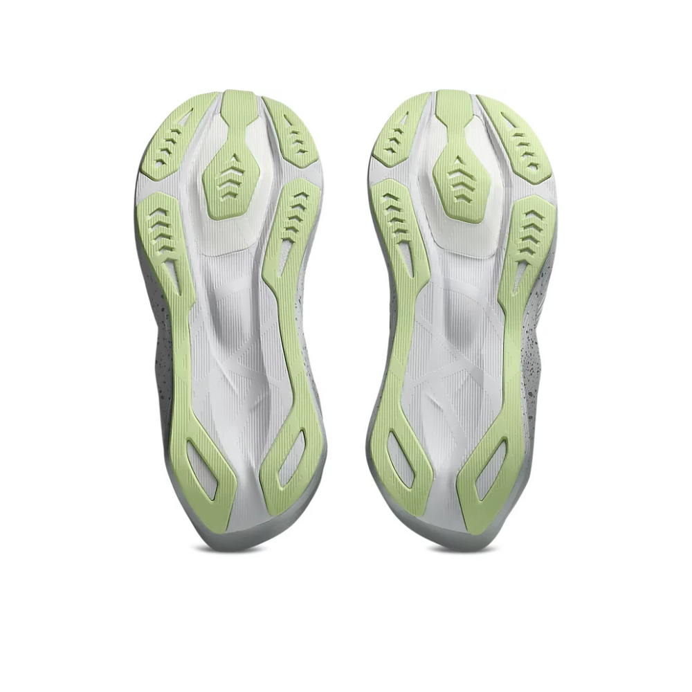  Giày chạy Nam Asics NOVABLAST - 1011C312.020 