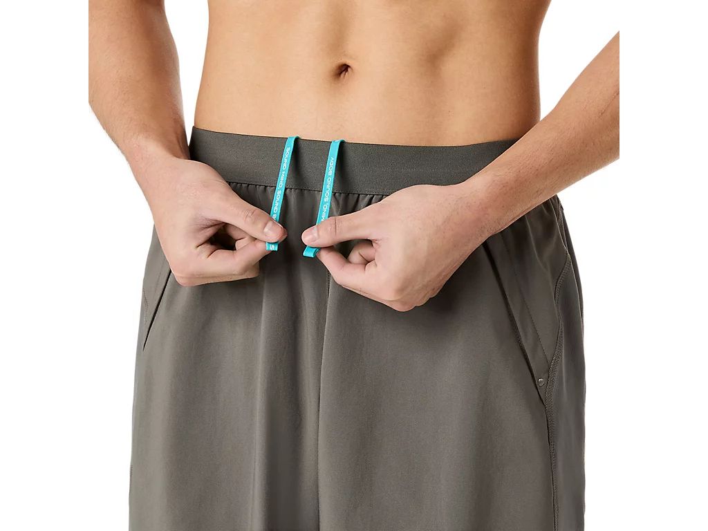  Quần short chun Nam Asics  2011D246.020 