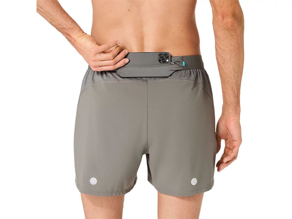  Quần short chun Nam Asics  2011D247.021 