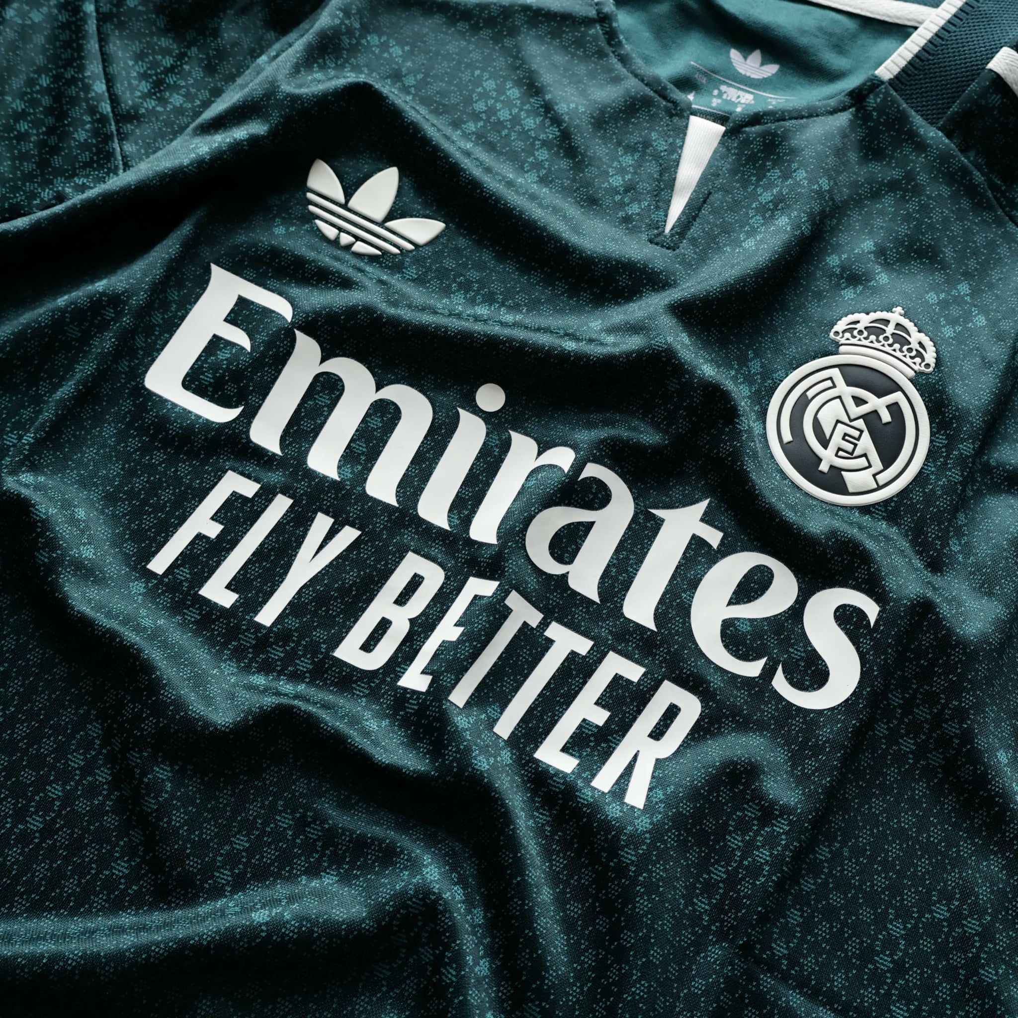  ÁO ĐẤU NAM ADIDAS SÂN KHÁCH REAL MADRID 26/27 PHIÊN BẢN AUTHENTIC - JZ7219 