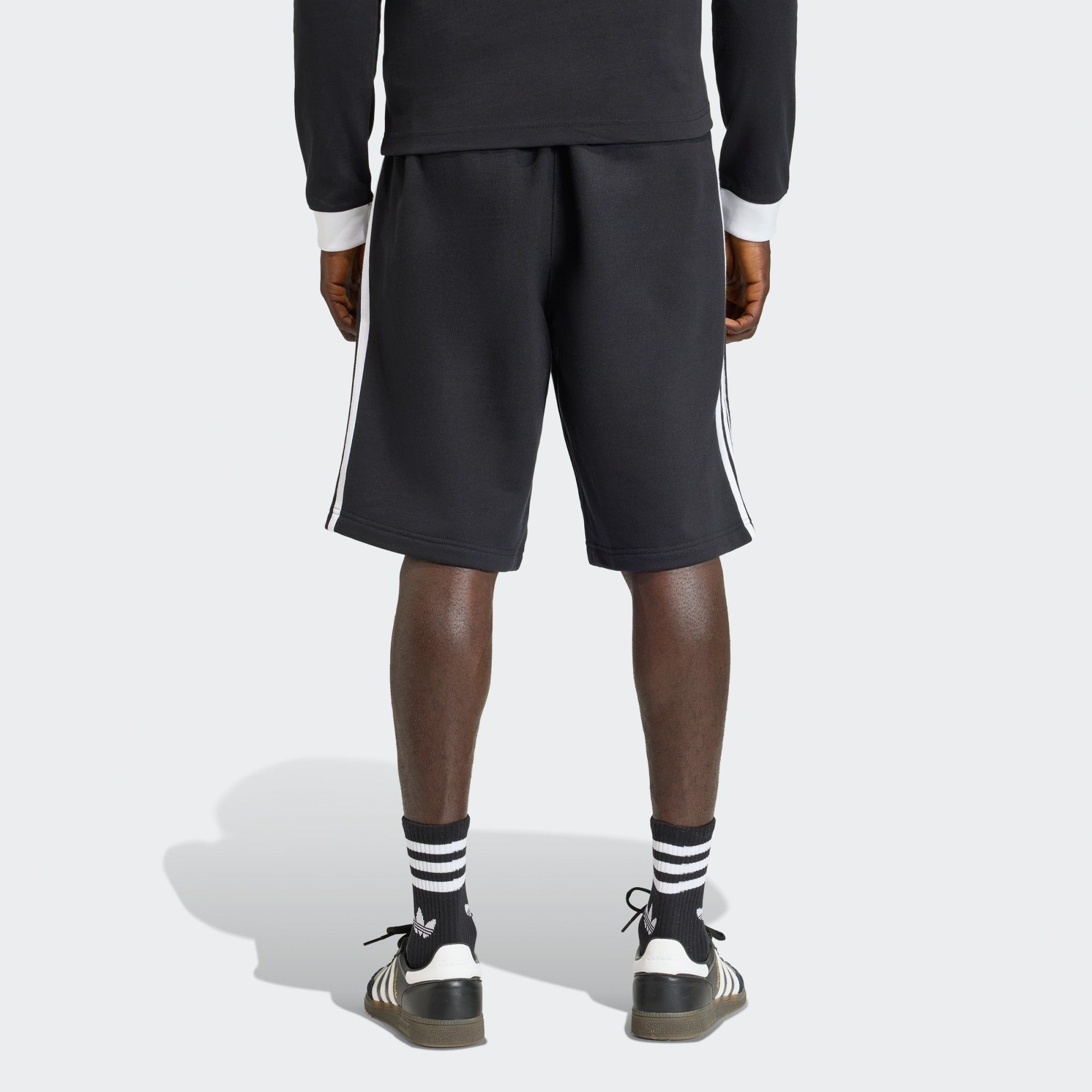  Quần short Nam Adidas 3 Sọc - KE3566 