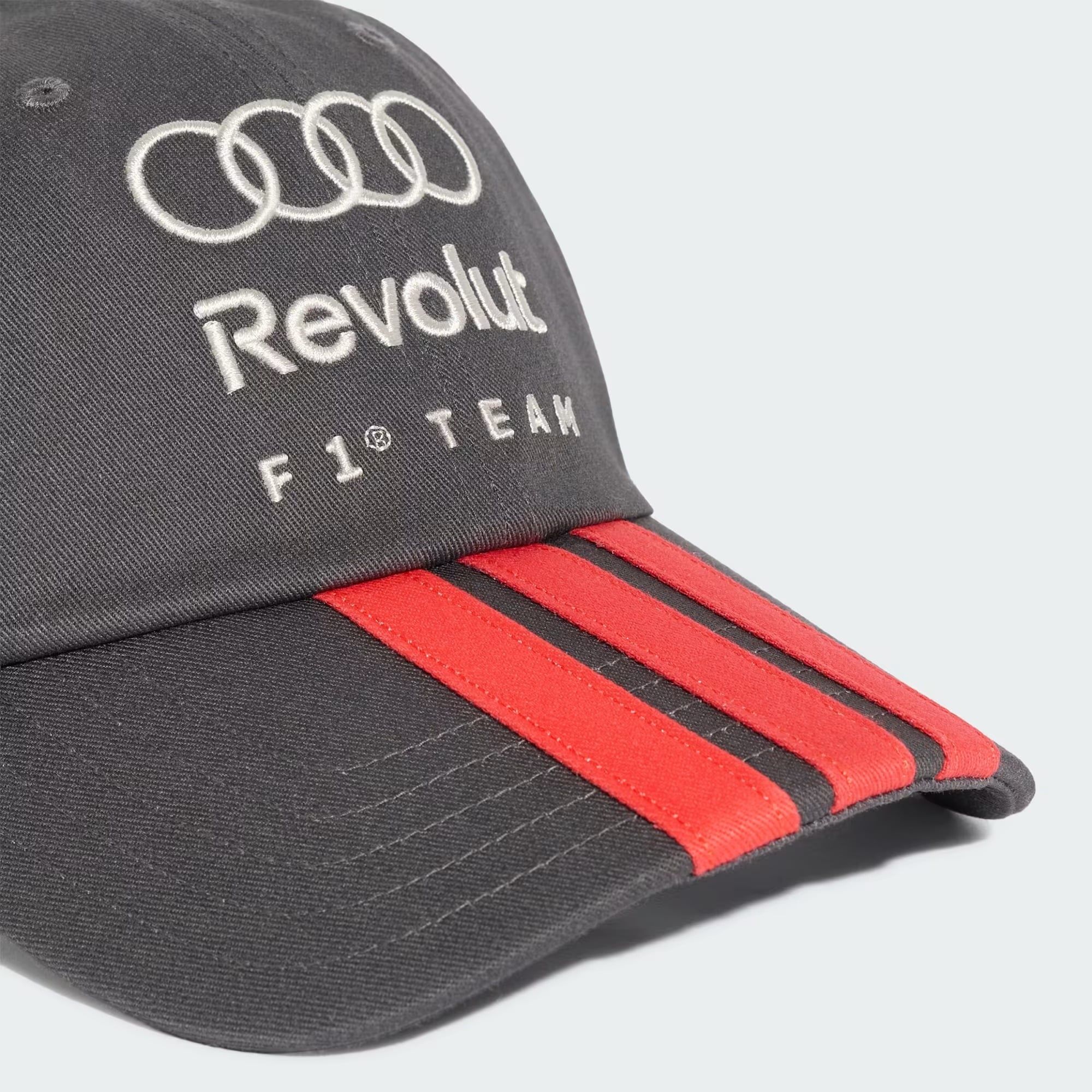  MŨ  ADIDAS 3 GẠCH AUDI REVOLUT F1 TEAM DNA - KF3280 