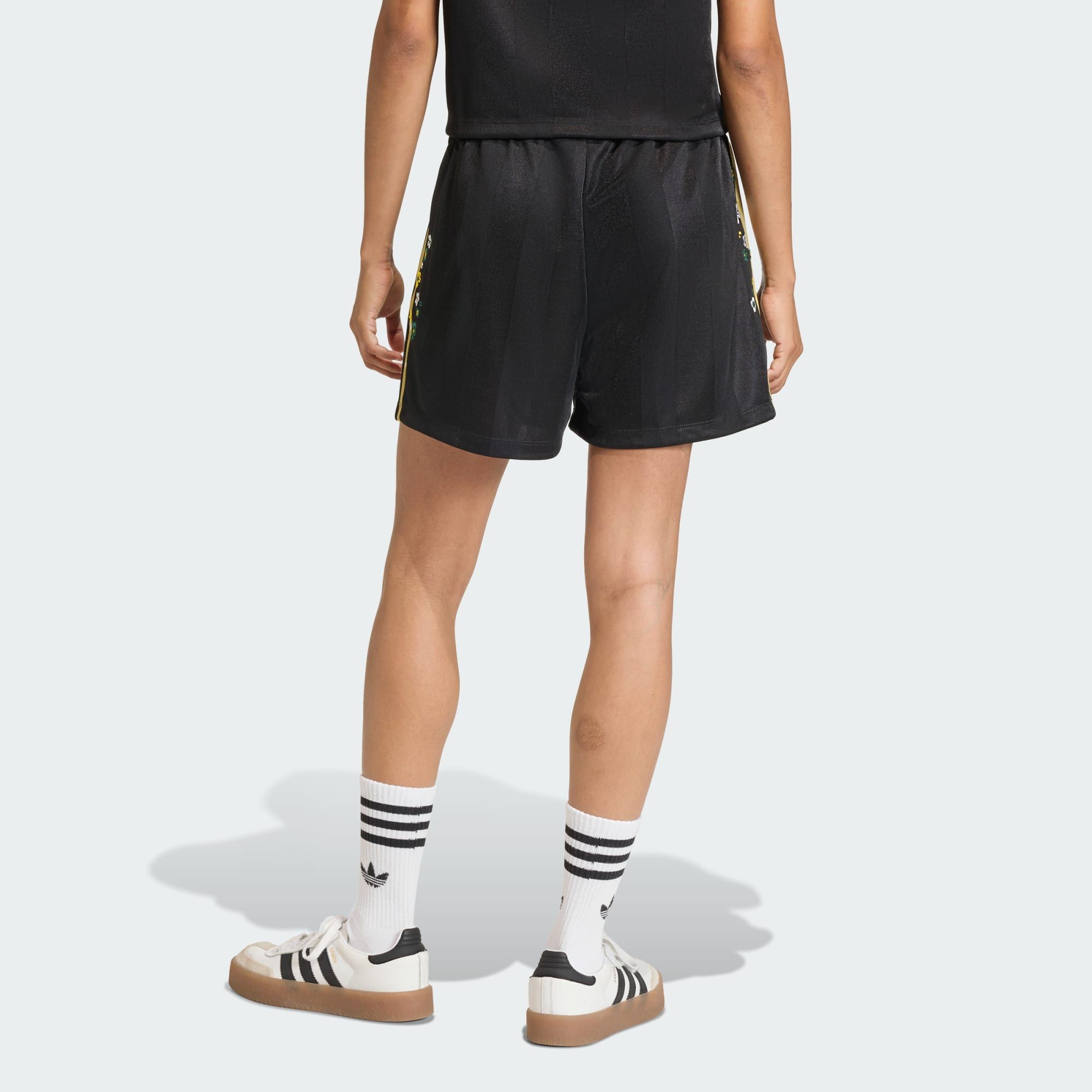  Quần Short Nữ Adidas Originals X Liberty London Firebird 