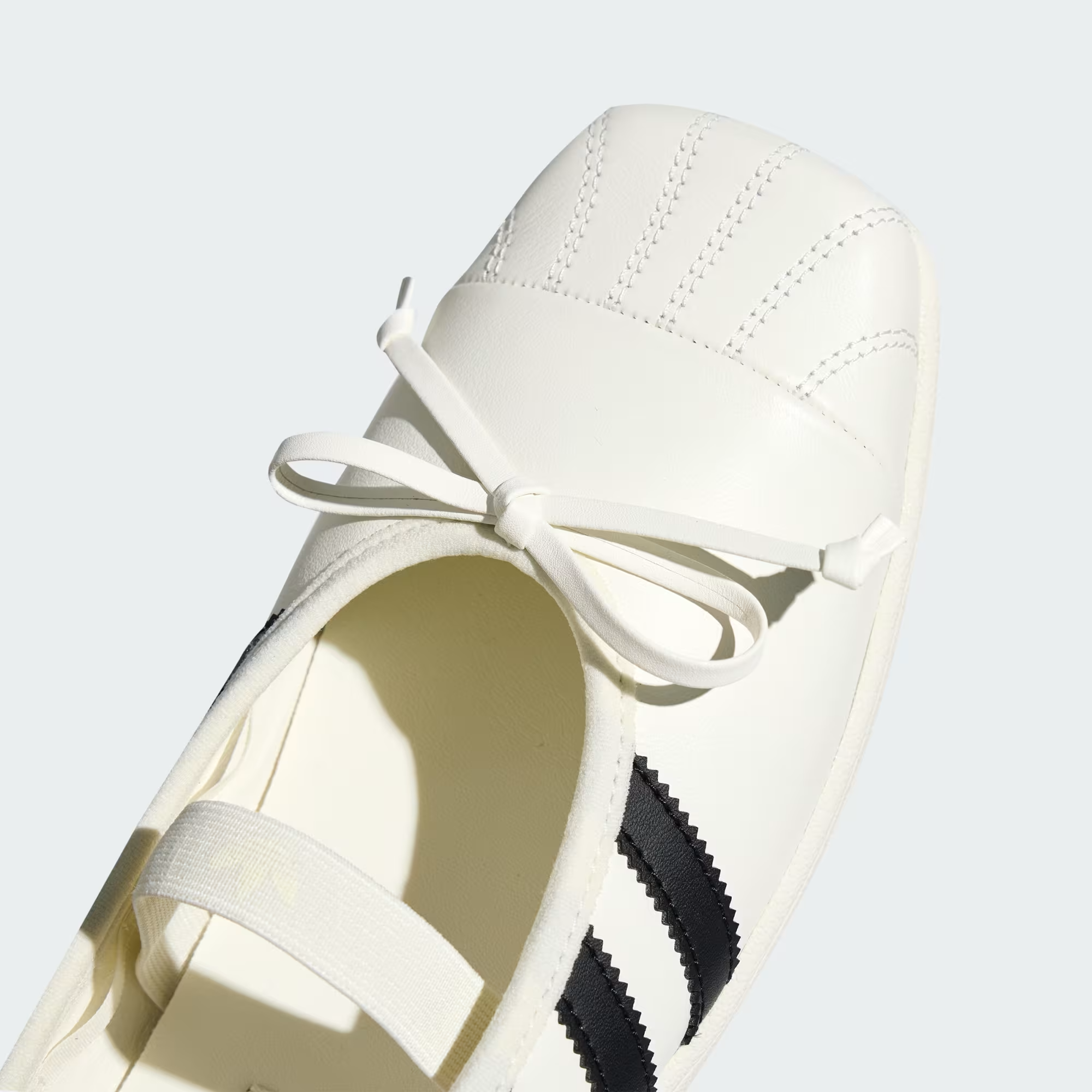  GIÀY ORIGINALS NỮ ADIDAS BALLET BY JENNIE SUPERSTAR SQ - LB3786 
