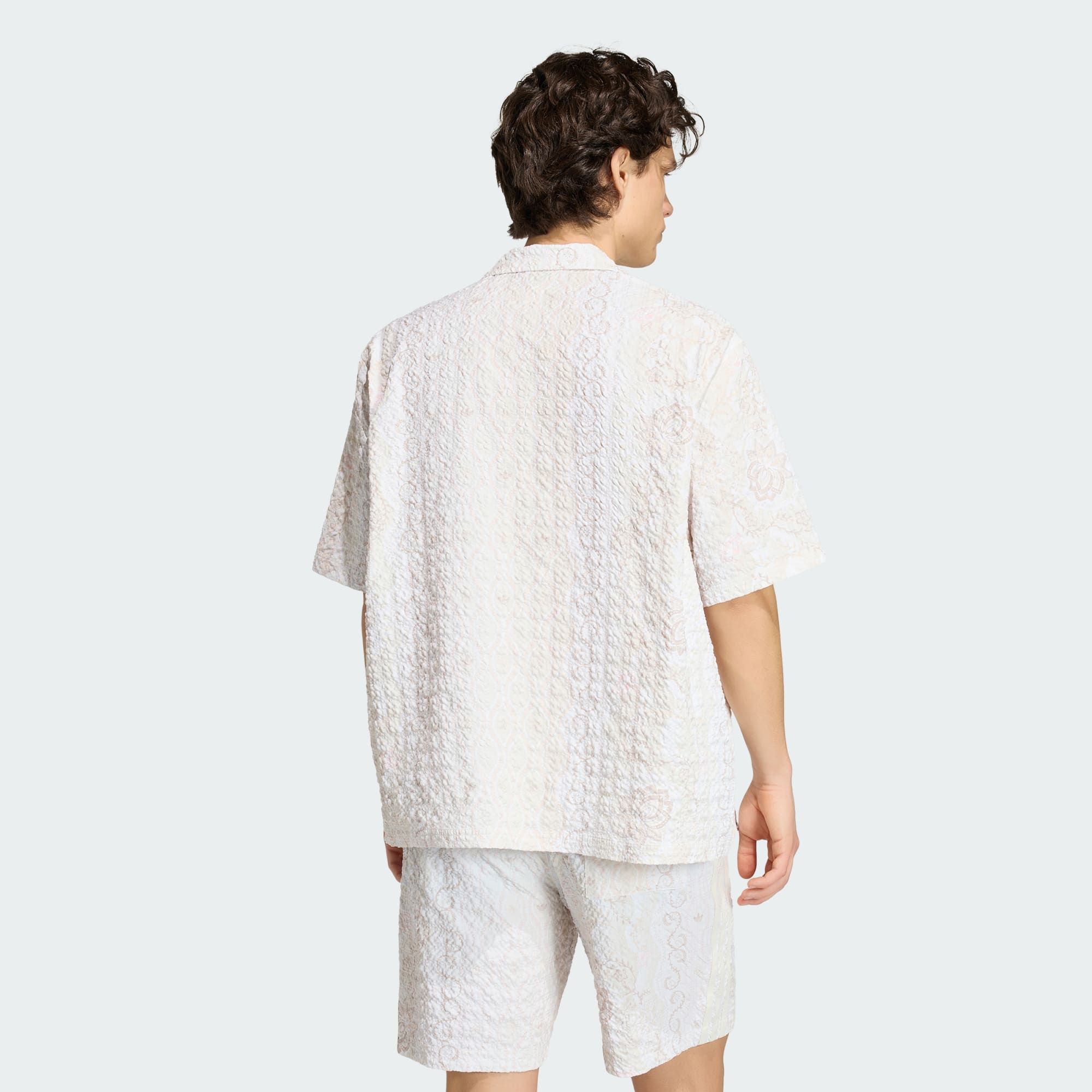  ÁO SƠ MI NAM ADIDAS RESORT VẢI SỌC NHĂN IN HOẠ TIẾT 