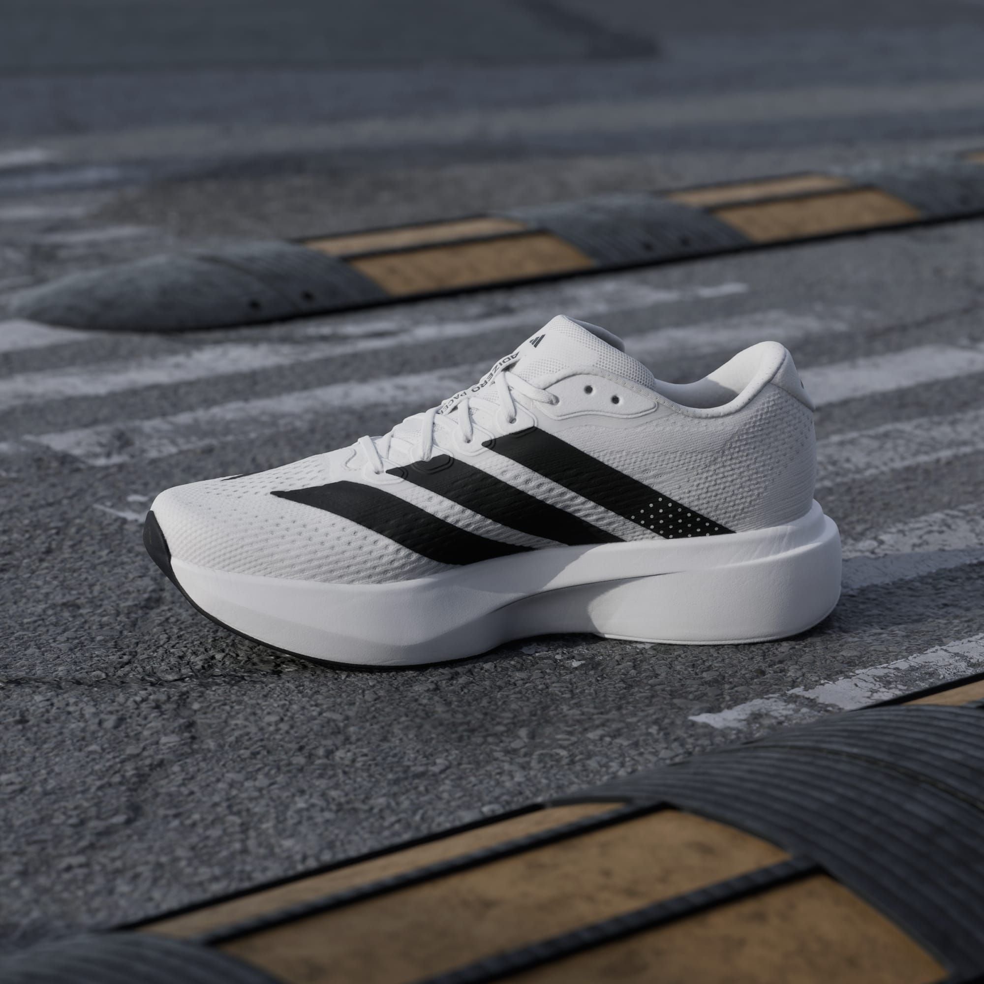  GIÀY CHẠY BỘ NAM ADIDAS ADIZERO PACER M - KZ6846 